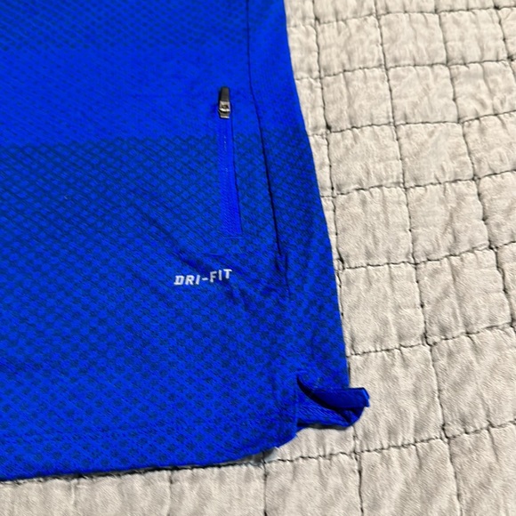 Nike Running 2XL Dri-Fit T-shirt Blue - Picture 3 of 5